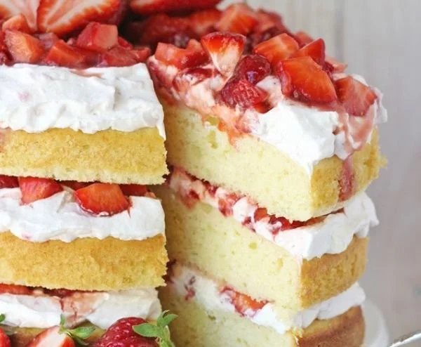 Best Strawberry Shortcake Cake