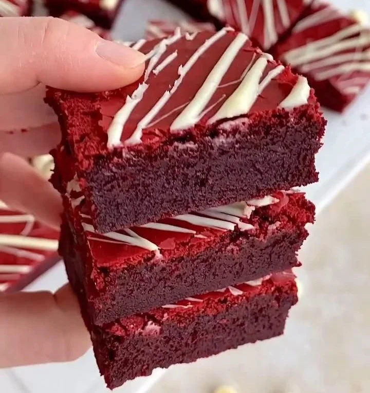 Delicious Red Velvet Brownies