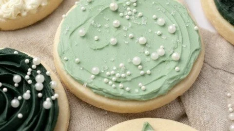 Easy Buttercream for Sugar Cookies