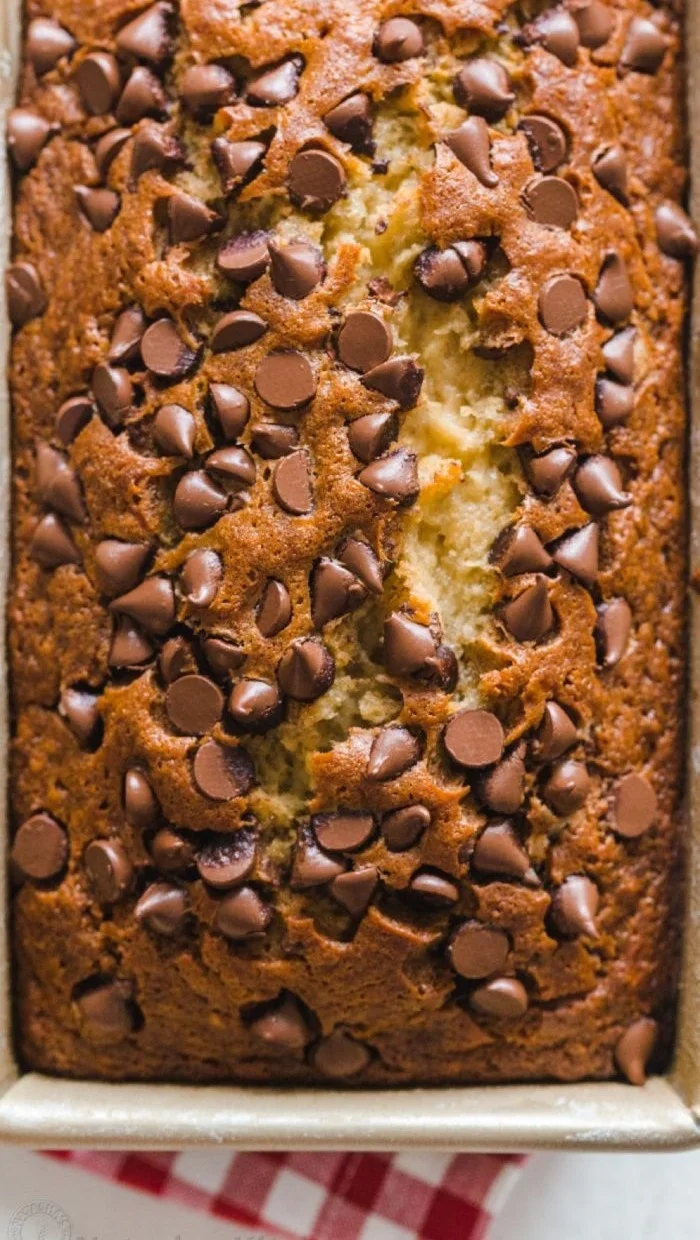 Easy Chocolate Chip Banana Bread