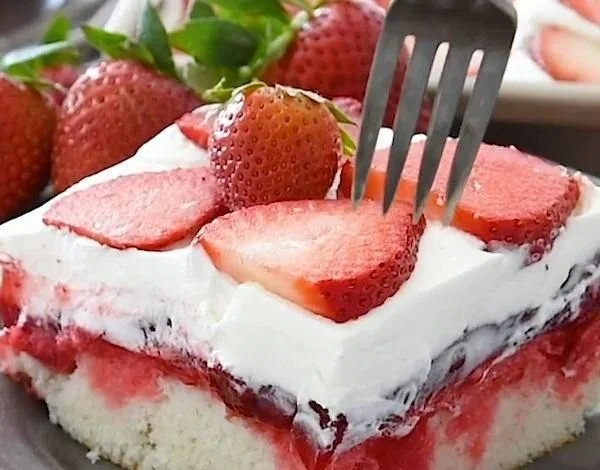 Easy Strawberry Poke Cake