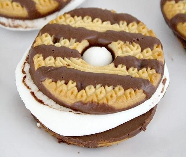 Fudge Striped Cookie S'mores