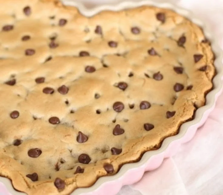 Ultimate Chocolate Chip Cookie Cake