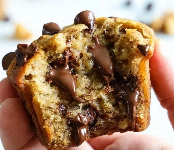 Banana Chocolate Chip Muffins