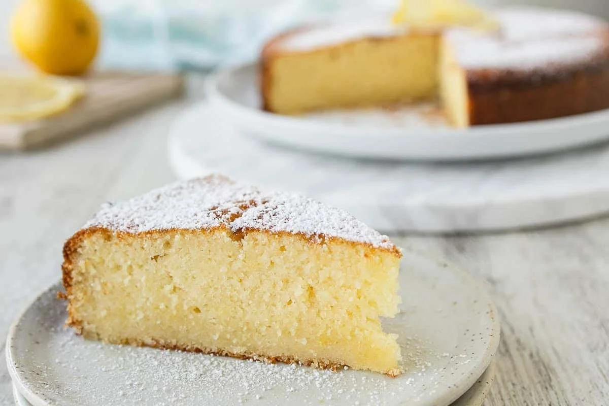 Bright Lemon Ricotta Cake