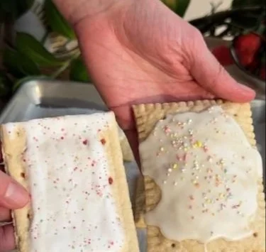 Homemade Strawberry Pop Tarts