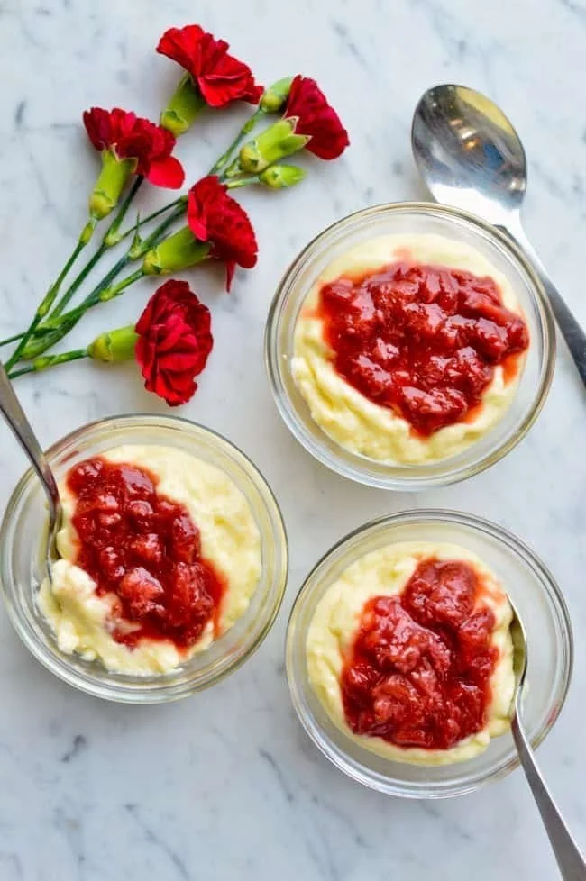 Paleo Lemon Cream Pudding Strawberry-Sauce