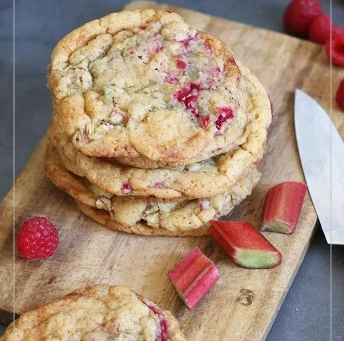 Raspberry Rhubarb Cookie Delights
