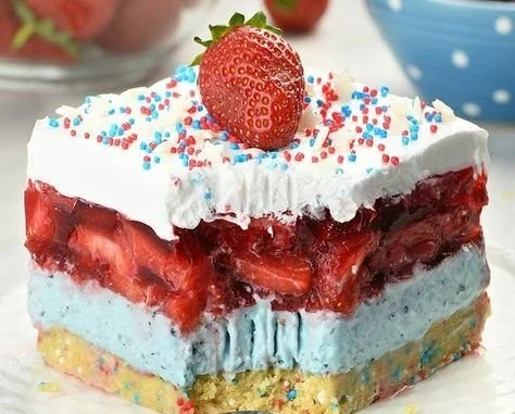 Summer Berry Jello Lasagna