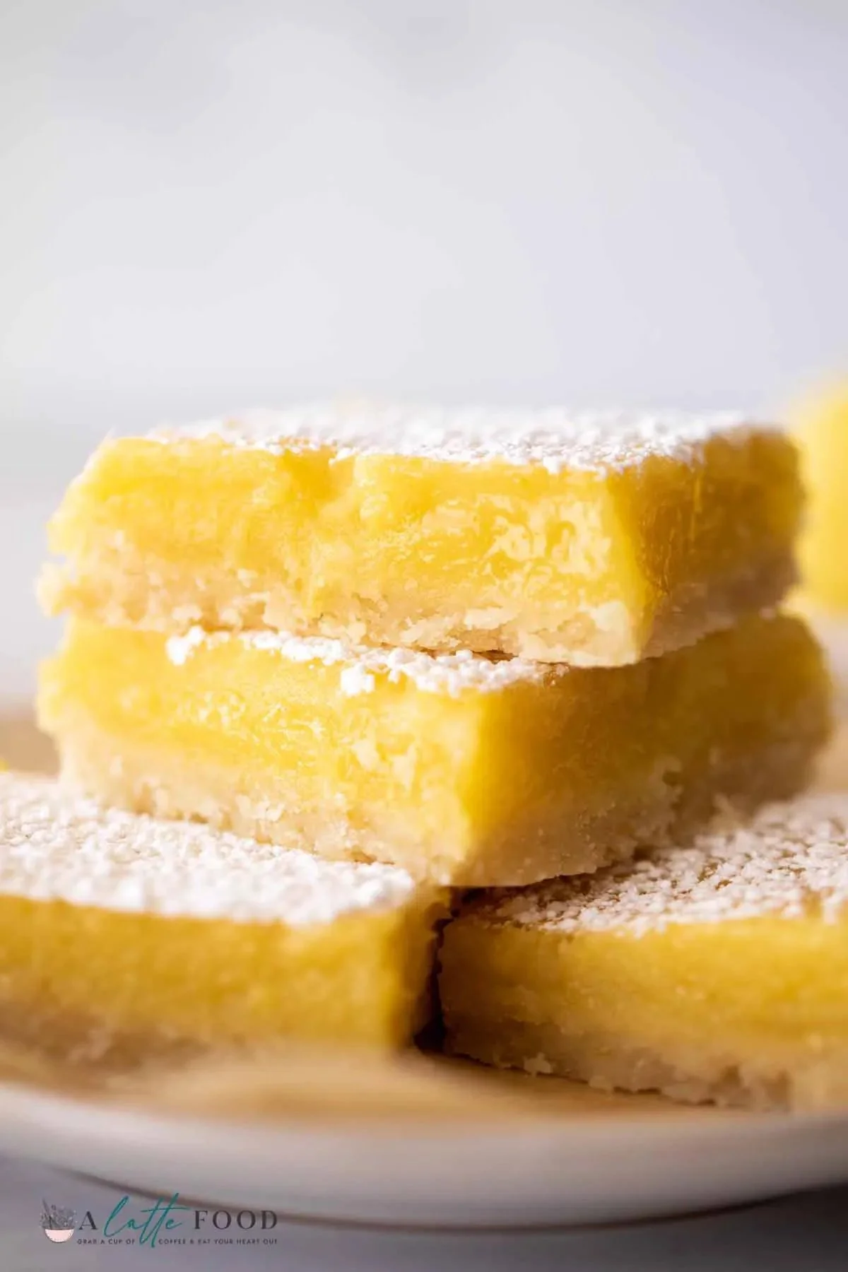 Timeless Lemon Bars Recipe