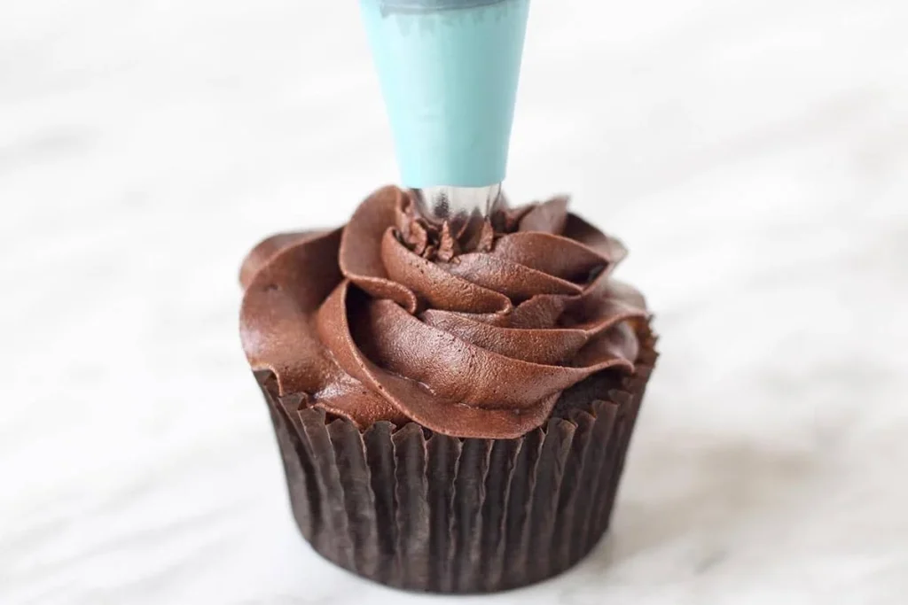 Vegan Chocolate Buttercream Frosting 4 vegan chocolate buttercream frosting 2026 07 08 181838 1024x683 1